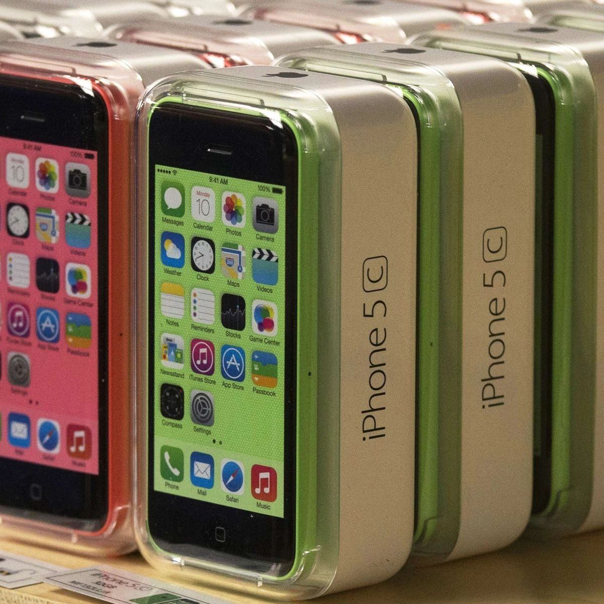 Какого года айфон 16. Apple iphone 5c. Айфон 5 айфон 1. Эпл 15 айфон.