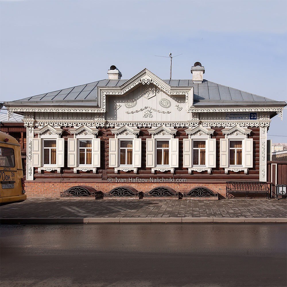 Дом купцов шастиных иркутск. Дом купцов шастиных кружевной дом иркутск. Памятники деревянного зодчества иркутска иркутск. Дома купцов иркутска. Дома купцов иркутска.