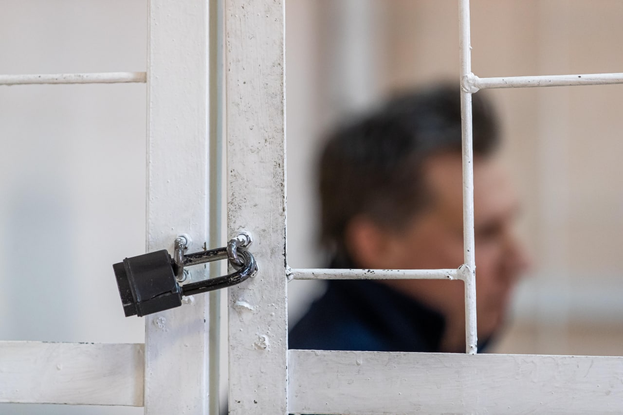 ХРОНИКИ РЕГИОНАЛЬНОГО РАСПИЛА Новосибирская область: Гендиректор МУП &laquo;Метро МИР&raquo; Александр Мысик арестован за махинации при возведении новых дорог к ледовой арене