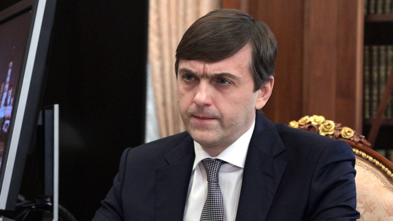 Чехи разыскивают имущество министра образования РФ Сергея Кравцова