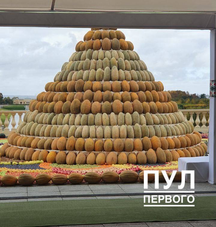 В Сарове колокол подарок Путина