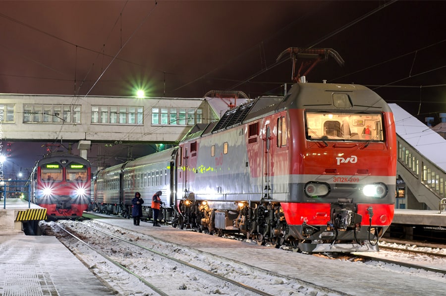 Г киров москва. Эп2к 209. Электровоз постоянного тока эп2к-004. Эп2к-224. Эп2к 211.