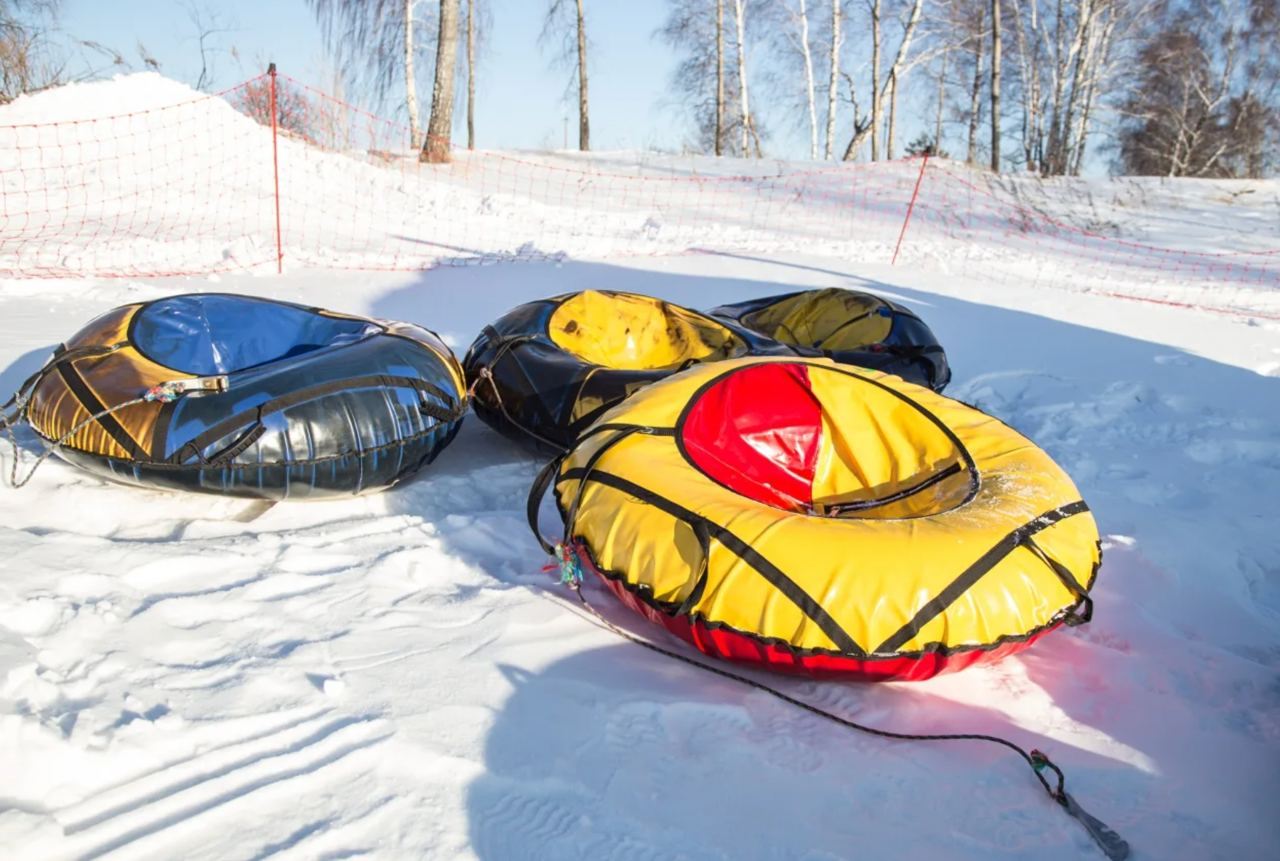 Tubing. Западная Двина Сноутюбинговая горка. Красная Поляна ватрушки и тюбинг. Ватрушка зимняя. Зимний тюбинг.