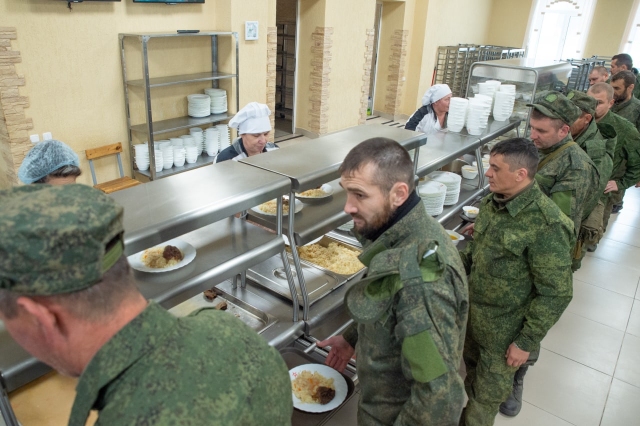 Комната посетителей воинской части