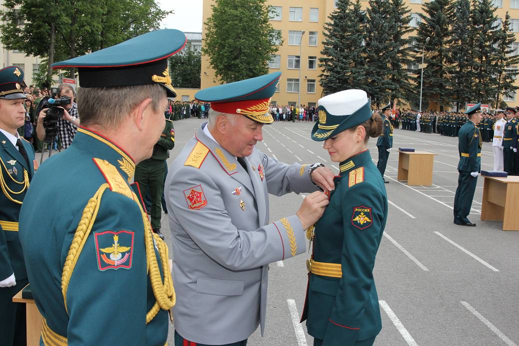 Академия полковников. Военная Академия связи им Буденного. Военная Академия связи Буденного 2020. Маршал Академии Буденного. Военная Академия связи Буденного выпуск 2020.