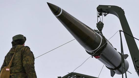 Западные эксперты гадают откуда у России берутся ракеты, ведь, как полагали американские и украинские эксперты, они уже кончились, причем еще весной