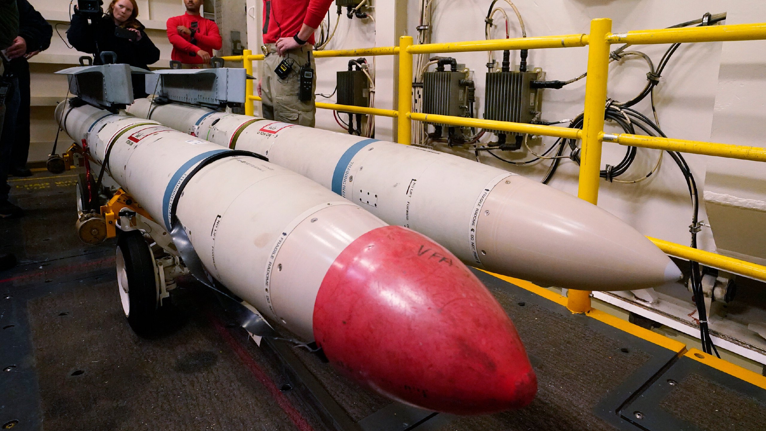 Ядерная ракета америки. Ракета AGM-88 harm. Американскими ракетами AGM-88 harm. AGM 137 ракета. Ракеты Украины.